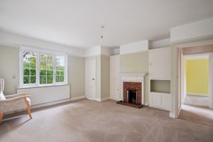 Photo 11- click for photo gallery